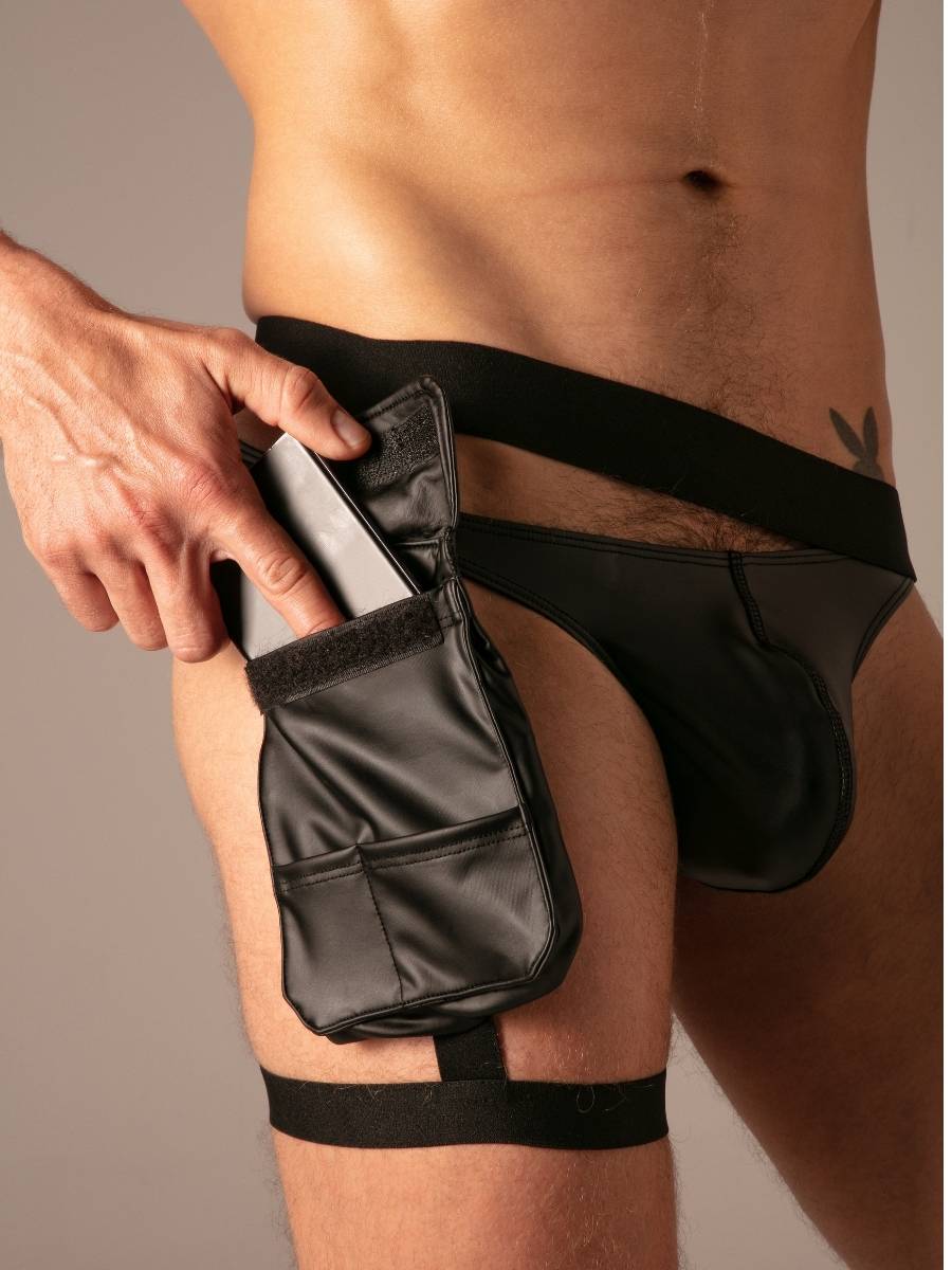 Master Flex Thigh Pocket Harness Wetlook Noir â Absolu Male