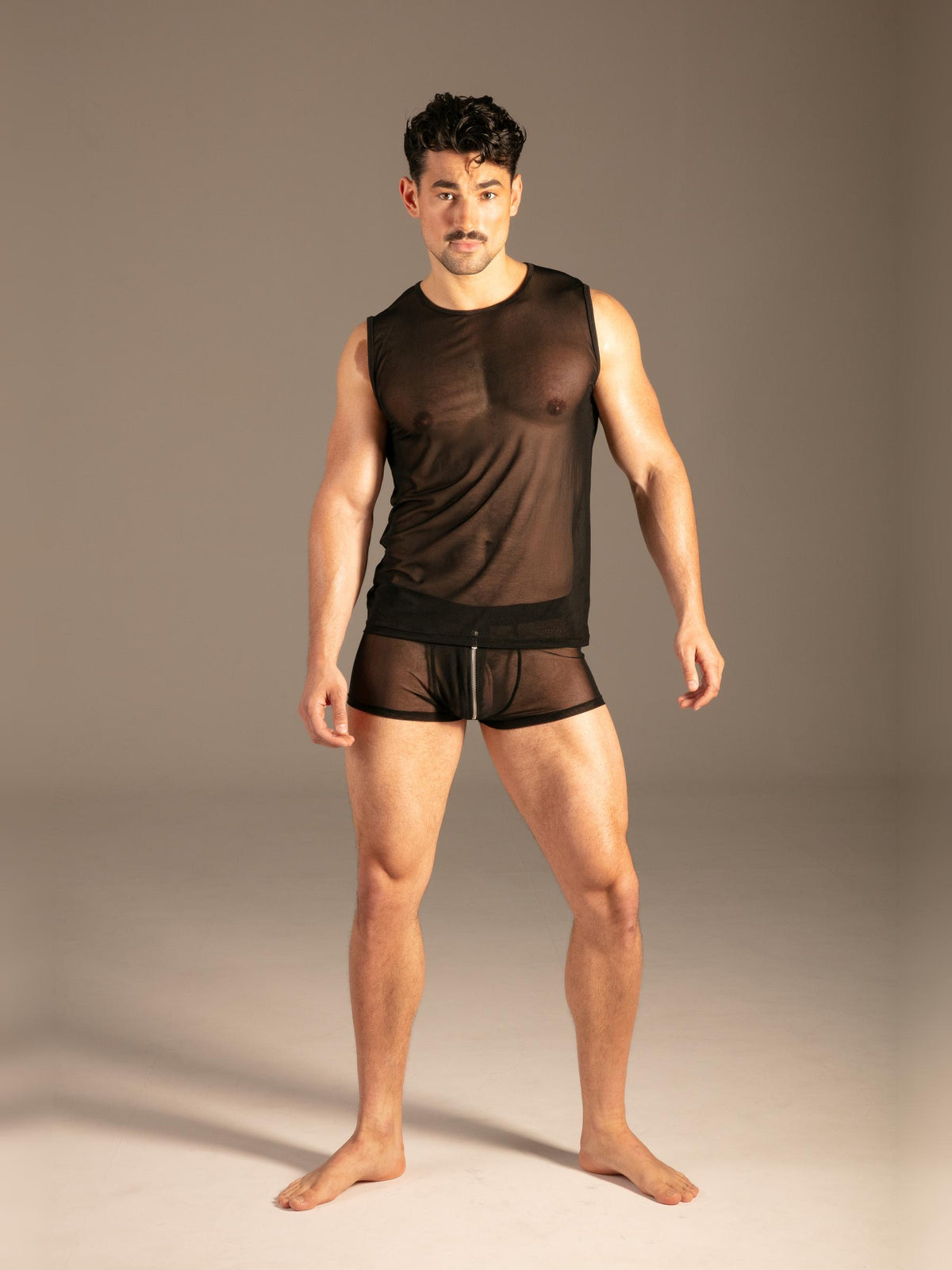 Mesh Tank Top Schwarz Herren von vorne – KYNX