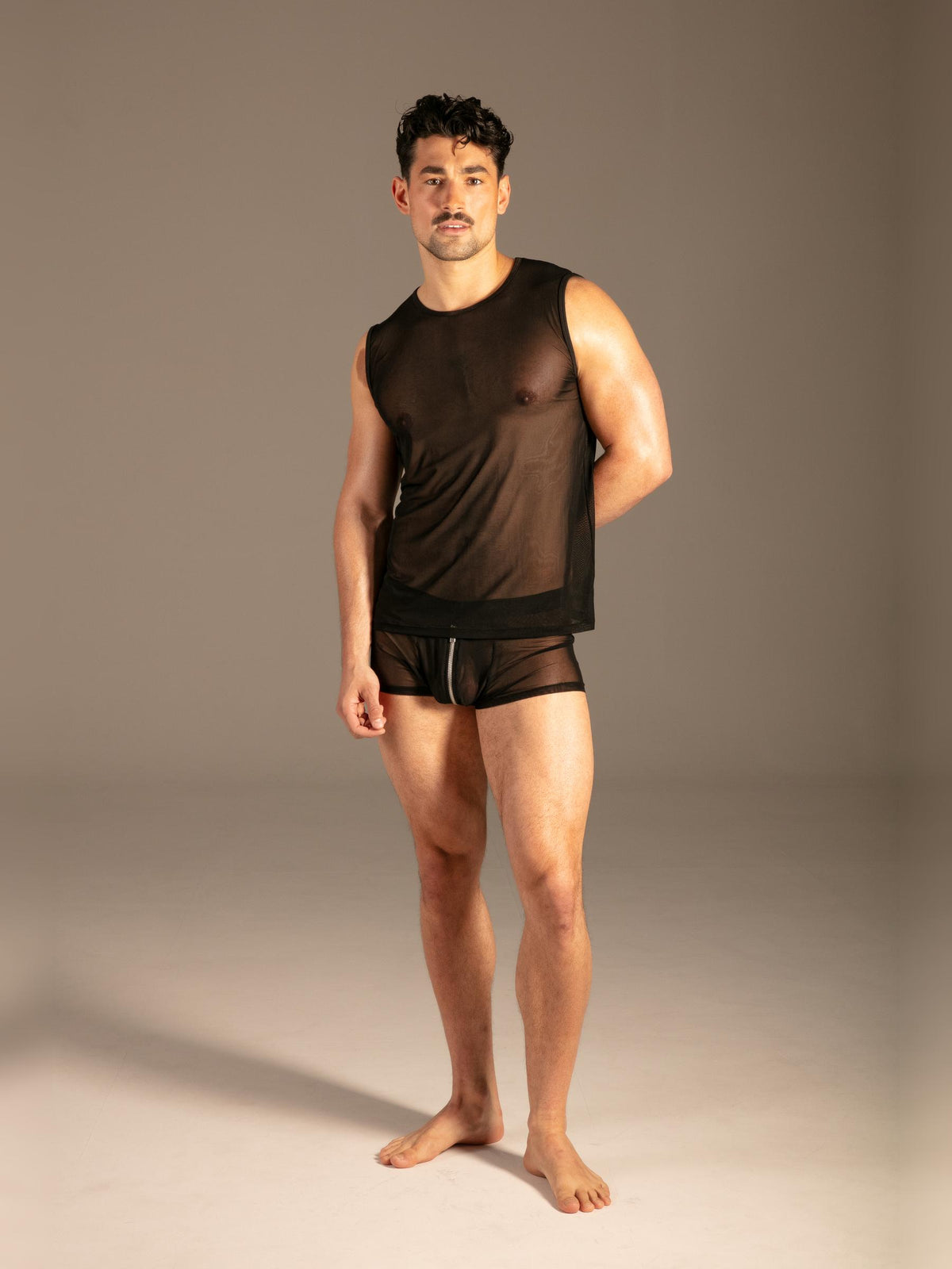 Mesh Tank Top Schwarz Herren Frontansicht – KYNX