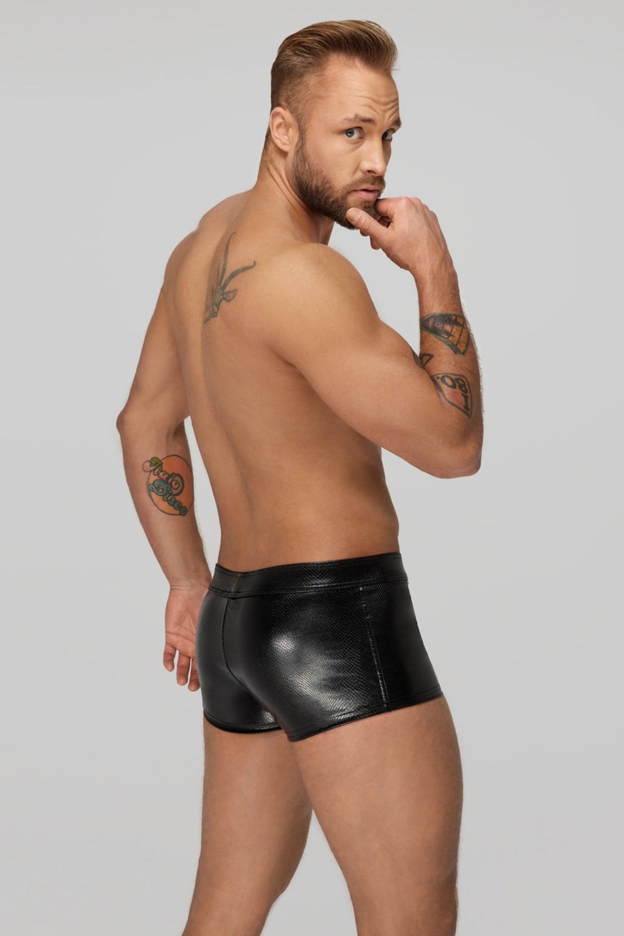 Wetlook Shorts H069 - Noir Handmade - Hinreissend