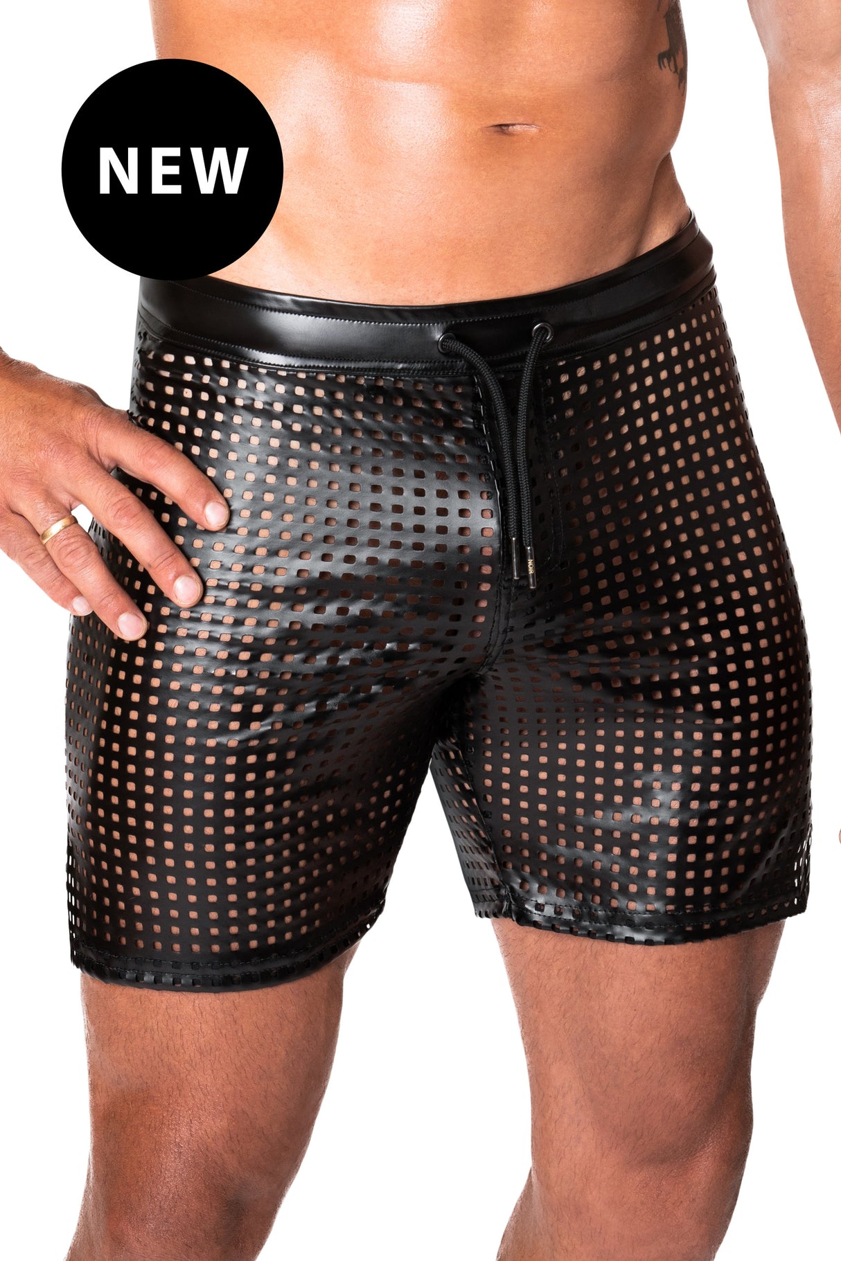 Schwarze Wetlook Shorts H077