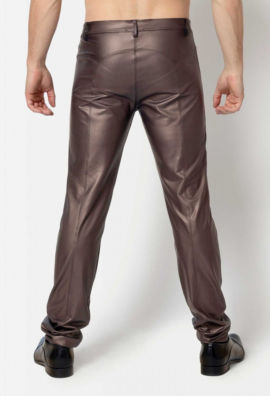 Braune Wetlook Herren Hose "Ketil" von Patrice Catanzaro - Hinreissend