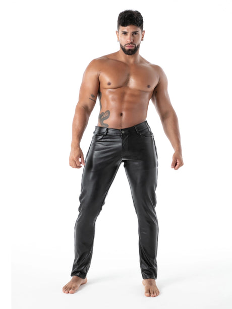 Kinky Chippendale Pants von TOF Paris – sexy tiefsitzende Pants aus schwarzer Kunstleder-Optik, figurbetont geschnitten