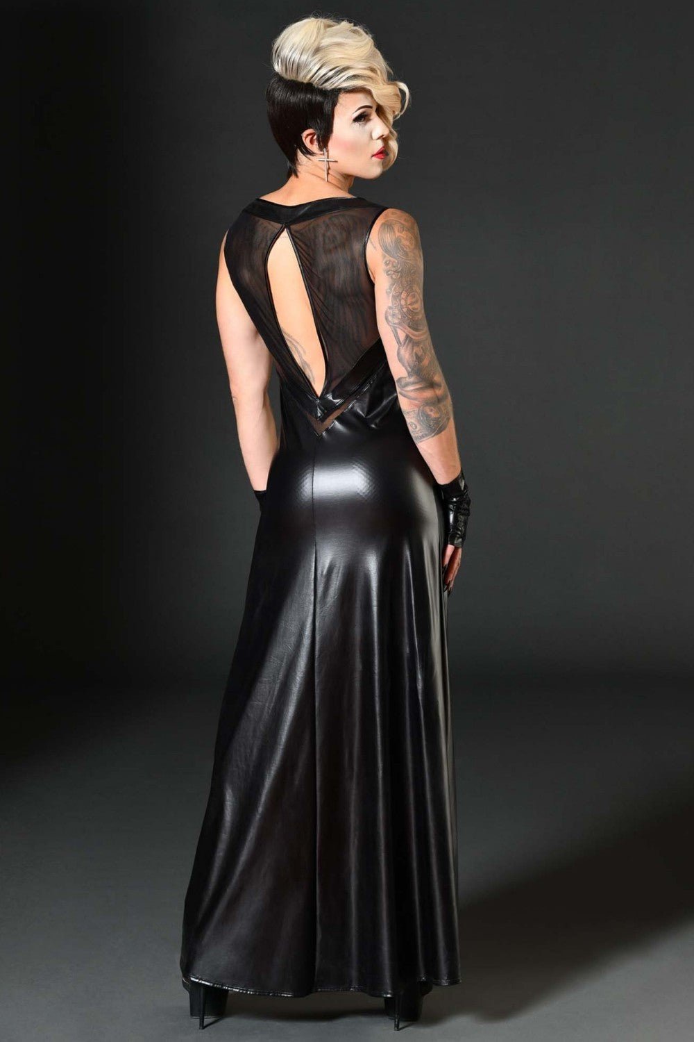 langes Wetlook Kleid Madame Lucie - Hinreissend