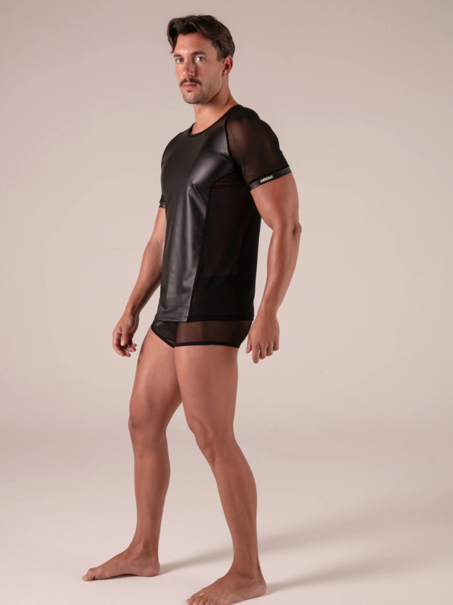 Absolu Male TOF Paris – Rebel T-Shirt – Absolu Male – Seitenansicht – sexy maskuliner Herrenlook in Schwarz