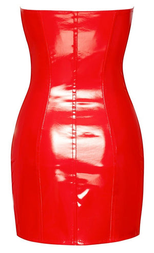 Rotes Lackkleid – Black Level - Hinreissend