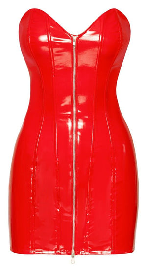 Rotes Lackkleid – Black Level - Hinreissend